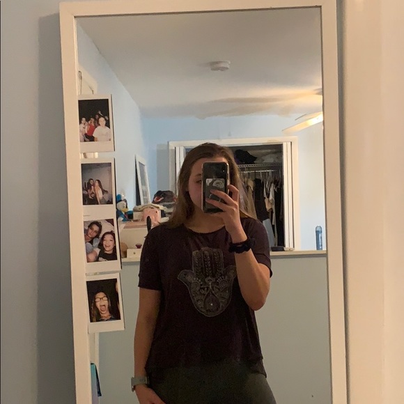 Super soft hamsa tee - Picture 2 of 3